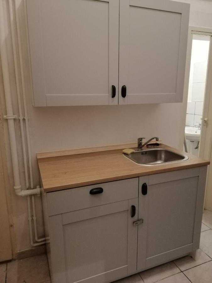 Momore Apartments Wina Bagian luar foto